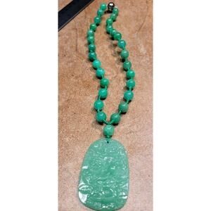 Exquisite Vintage Jade Dragon Pendant Necklace with Beaded Strand